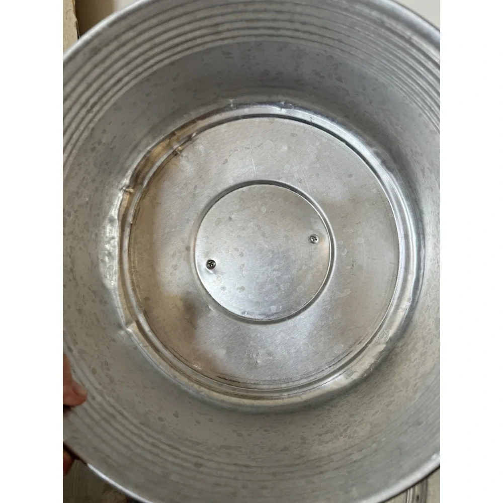 Vintage Regal Ware Aluminum Cake Carrier Plate With Locking Lid